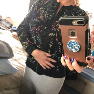 Ladies sweater. Long sleeve. NWOT.